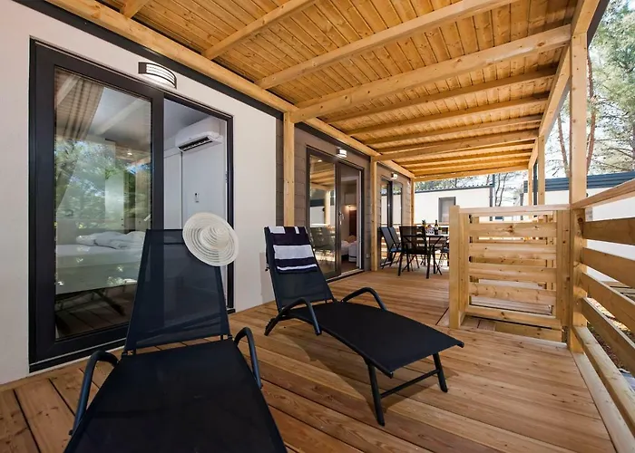 Tatil parkı Campsite Lanterna Mobile Homes Mediteran Kamp Poreč