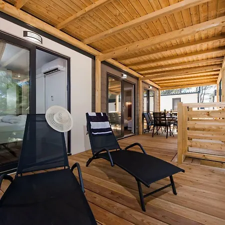 База отдыха Campsite Lanterna Mobile Homes Mediteran Kamp Пореч